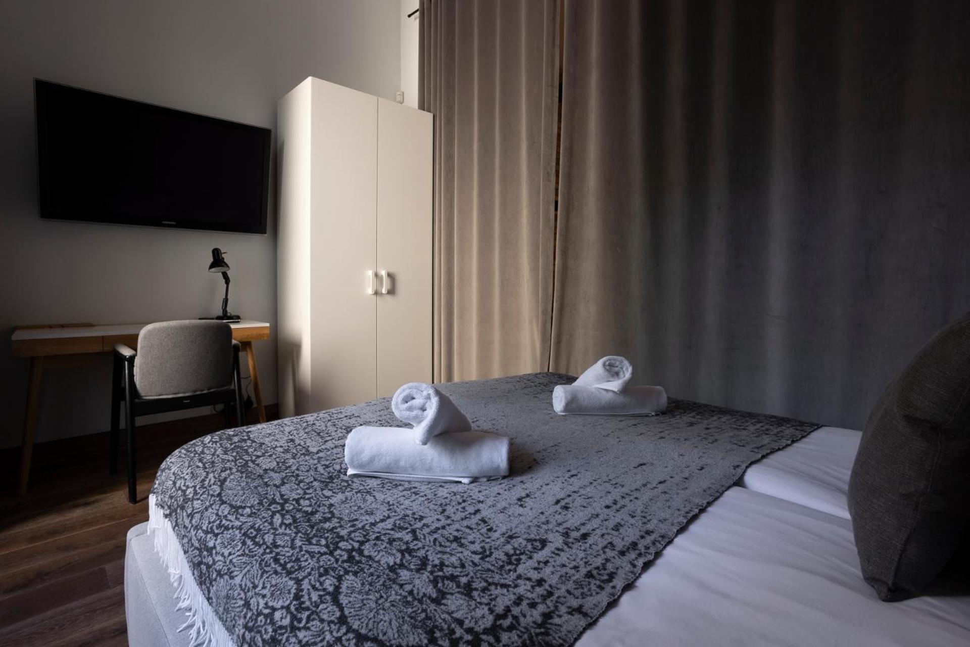 Tyzenhauz Apartments Superior Cracovie Extérieur photo