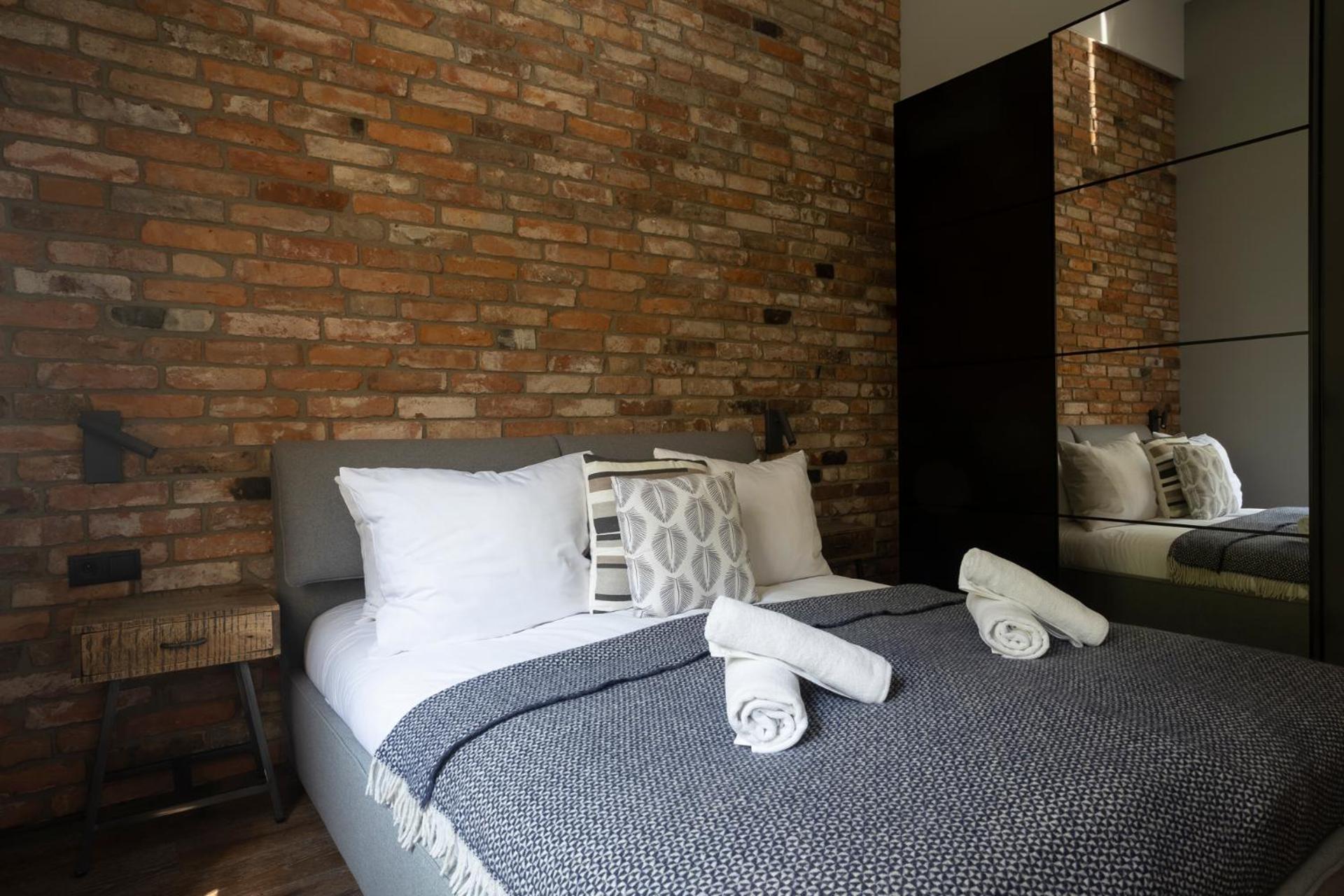 Tyzenhauz Apartments Superior Cracovie Extérieur photo